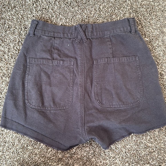 Mollusk Woman’s shorts - Picture 2 of 3